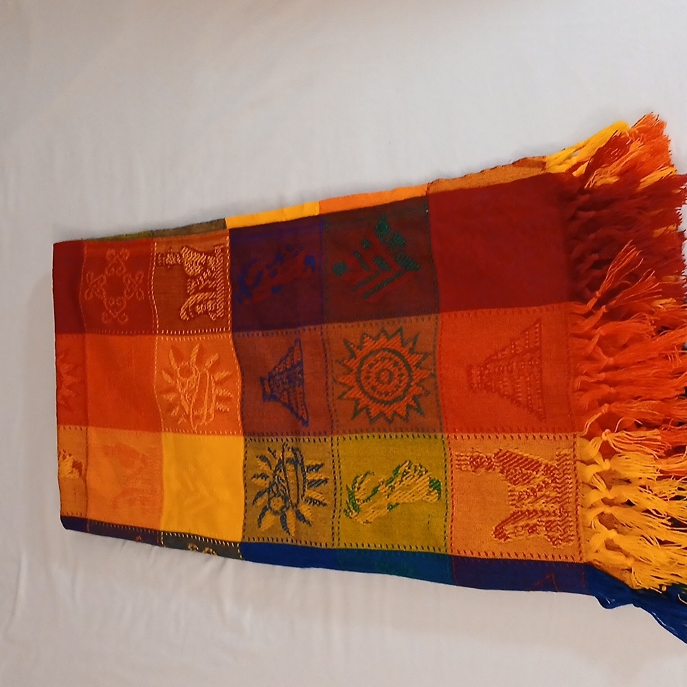 Colorblock Aztec Throw/ Tablecloth - Picture 9 of 12